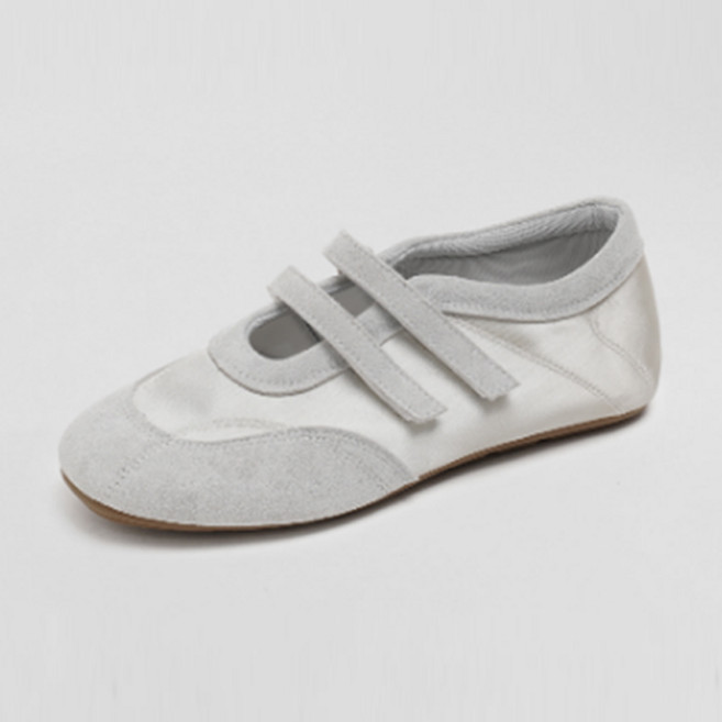 착한구두 발렌틴 벨크로 스니커즈 SNFBR1h1136