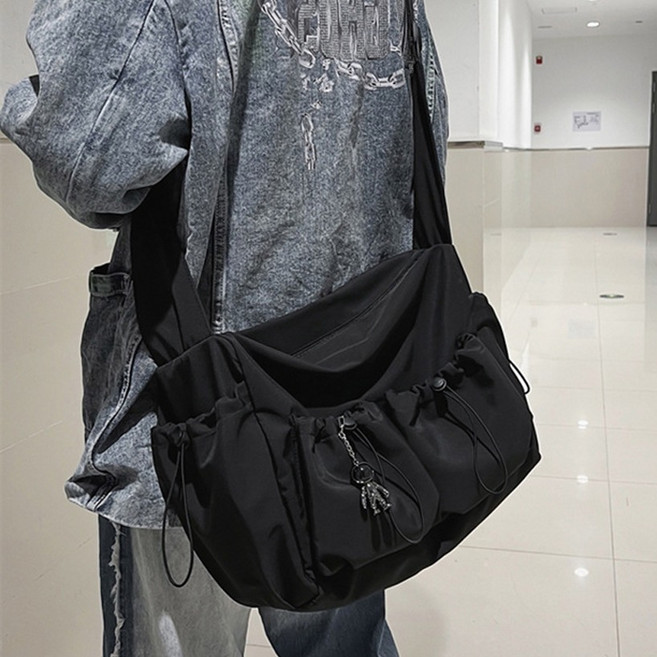 엘쏘 나일론 카고 스트링 포켓 보부상 빅사이즈 노트북 아이패드 크로스백