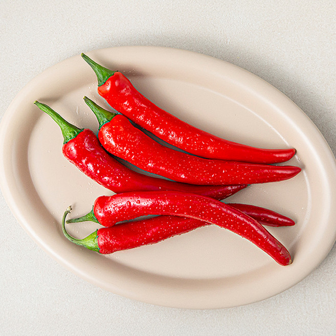 못생겨도 맛있는 홍고추, 100g, 1개