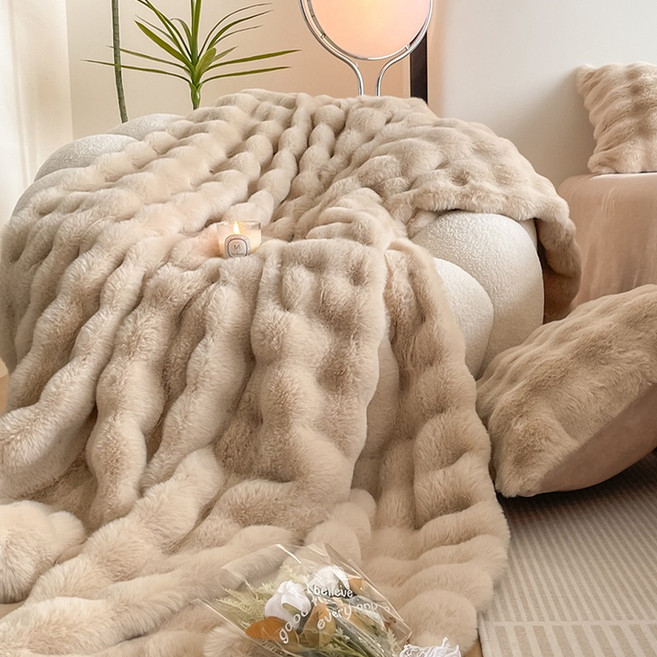 LoveCity 寢城之戀 托斯卡納兔毛x雲芙絨泡泡毛毯