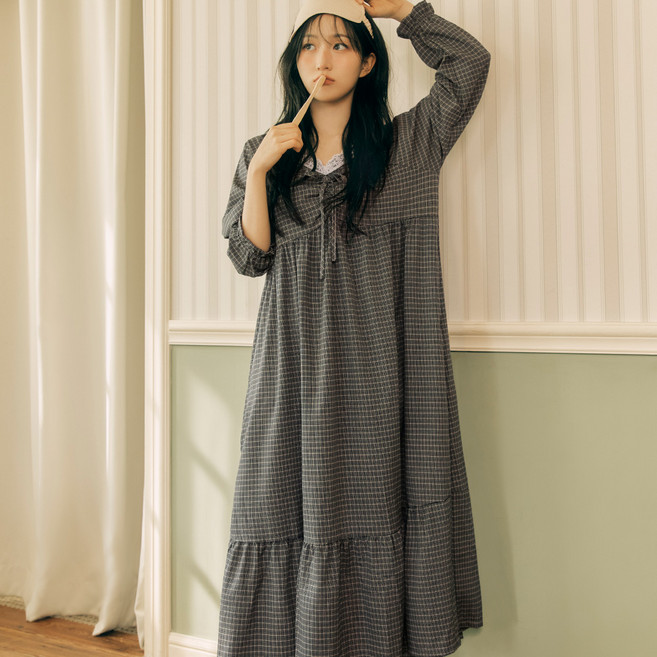 도씨 여성용 실크핏 더스트 긴팔 잠옷 원피스