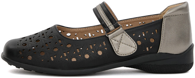 J SHOE Ganen 方頭鏤空瑪莉珍鞋 3cm