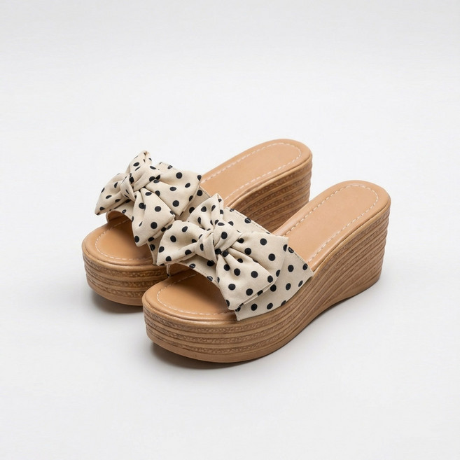 슈즈앤 여성용 땡땡이 리본 통굽 웨지 뮬 슬리퍼 SN071