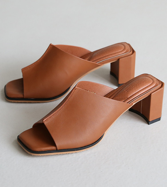 단골언니 여성용 소가죽 절개패턴 6cm 뮬 슬리퍼 뉴올리