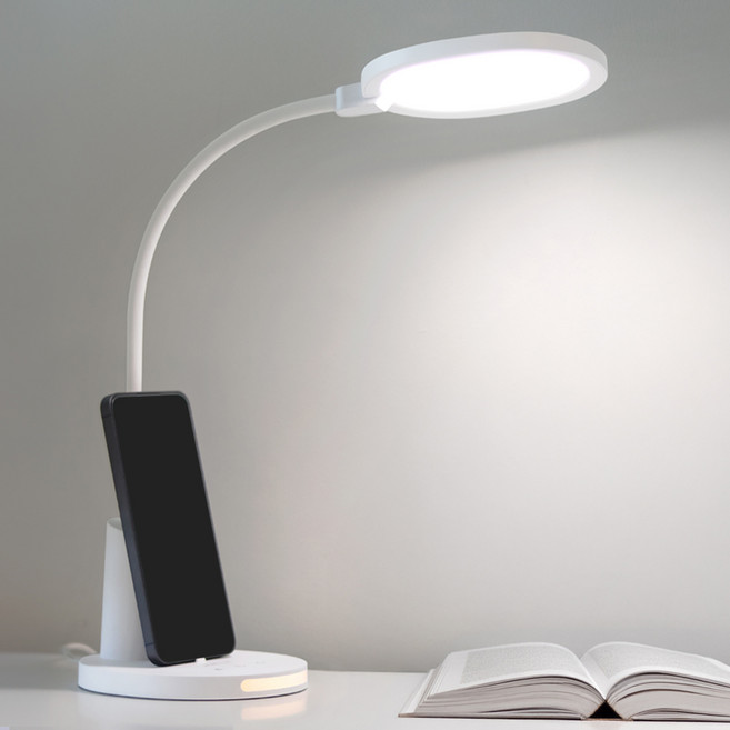 planlux LED學習用MOTY ELI檯燈桌燈, 白色