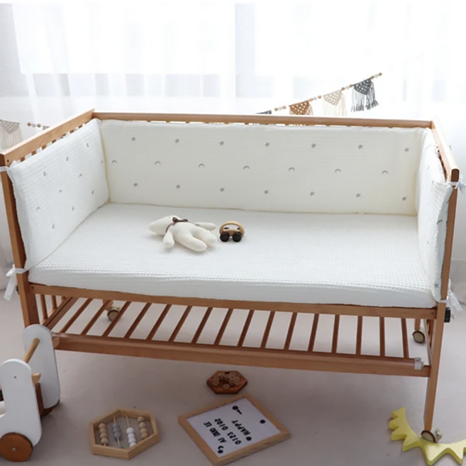 Kori Deer 可莉鹿 韓式絎縫可拆洗嬰兒床加厚純棉防撞床圍欄, 白色
