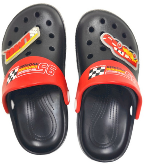 BORUI 柏睿鞋業 閃電麥坤造型防水洞洞鞋