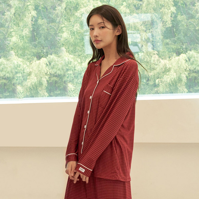 도씨 커플용 코지 소프킨 긴팔 카라 잠옷 세트