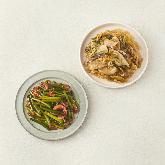 식도감 멸치랑 새우랑 반찬 묵은지 멸치 볶음 100g + 마늘쫑 건새우 볶음 80g B세트, 1세트