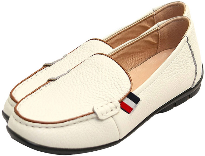 Trisha 女款真皮樂福平底舒適鞋 TMA9217