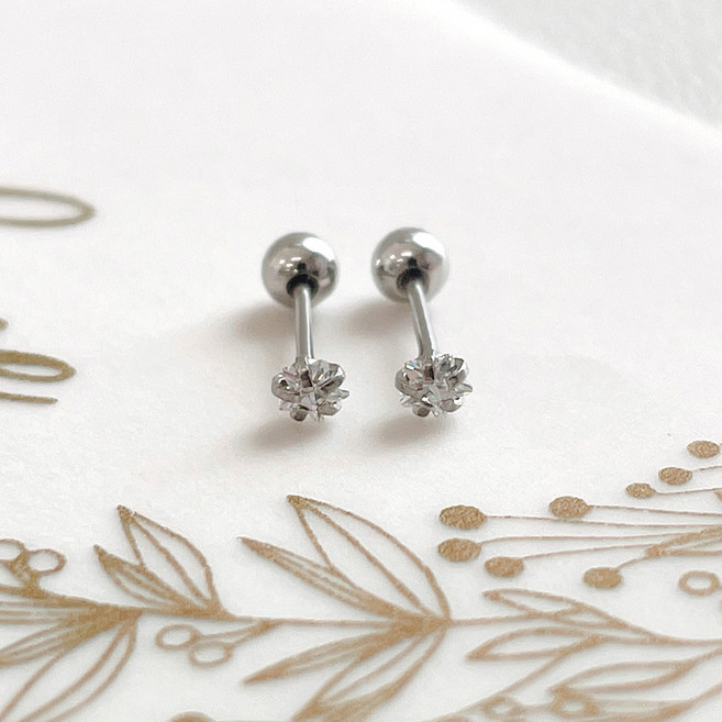 젤루나 여성용 써지컬 스타 오각 별 큐빅 기본 심플 데일리 귀걸이 P-822 2p