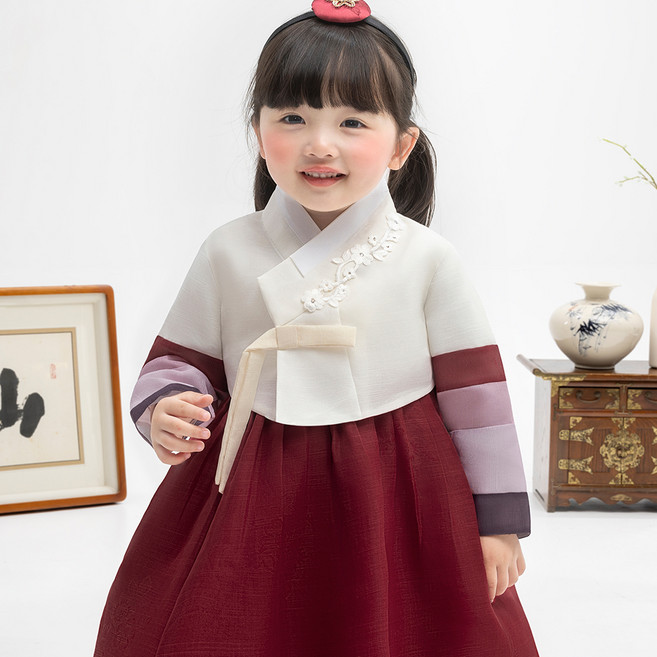 6위 - 금동이아가한복 여아용 여흰꽃패치 한복 세트 AW122