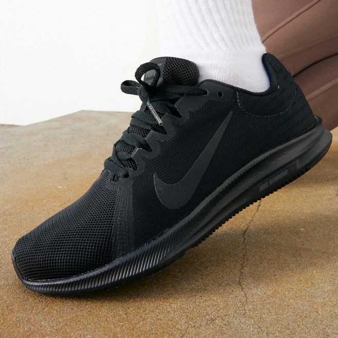 NIKE 耐吉 Downshifter 8