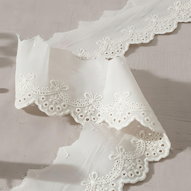 Handis 薩布麗娜棉質刺繡蕾絲, 2捲, 自然原色