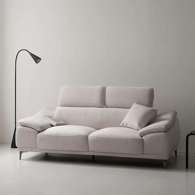 웰퍼니쳐 유화연 무빙헤드 코모도 패브릭 3인용 소파 + 쿠션 1p 세트 방문설치, 아이보리