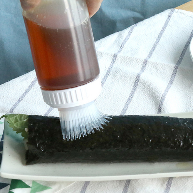 월포 거꾸로 쓰는 실리콘 브러쉬 소스통 싱글, 1개, 350ml