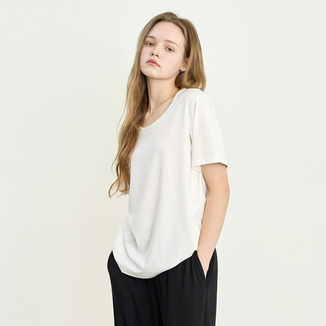 BASIC HOUSE 女款U領寬鬆版彈性短袖T恤 LATS0210