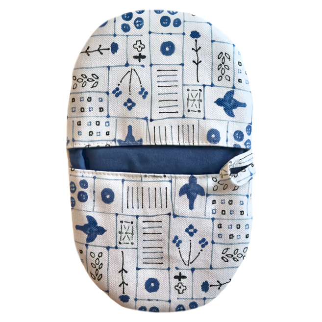 星燈社 隔熱手套 W21xH13xD1cm 日本產, 線畫 白色 + 藍色, 1個