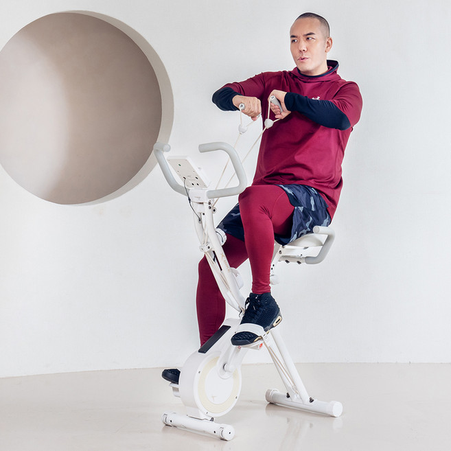 엑스바이크 숀리 인피니티 가정용 접이식 실내 자전거, 아몬드화이트