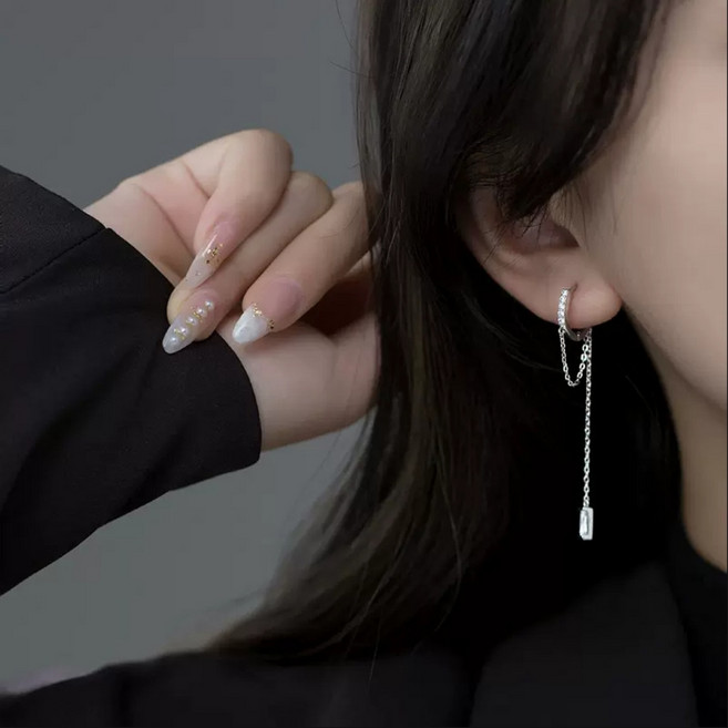 女款鋼質圓環造型長耳環 DW_151