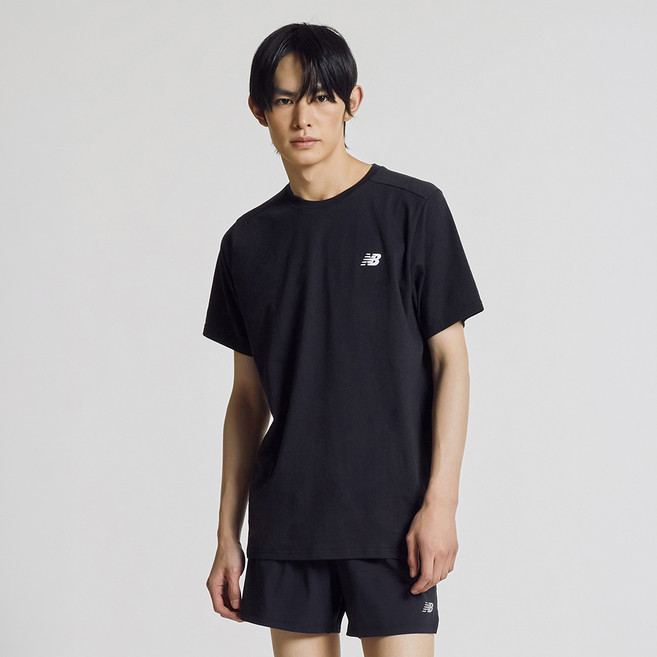 뉴발란스 남성용 유니 스포츠에센셜 반팔티셔츠 NBNEGCO203