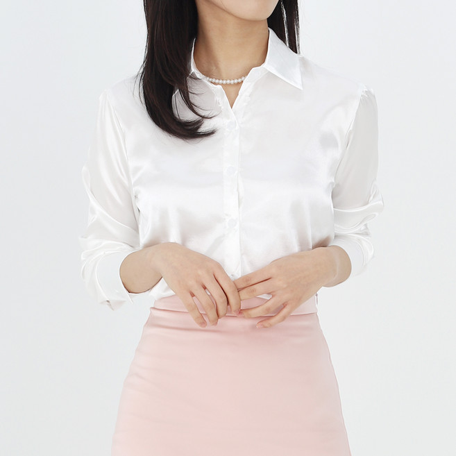 MarketA 女款絲質修身襯衫