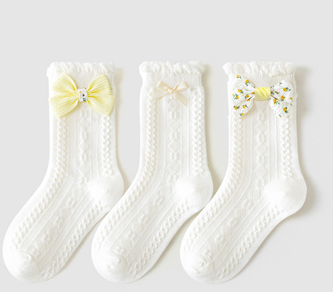 IBboom 女童春之圓舞曲奢華蝴蝶結襪3件組 J03