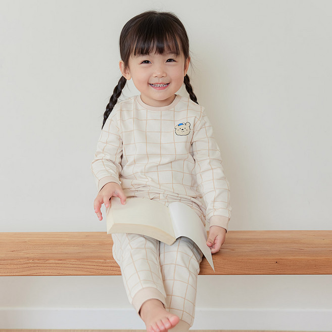 AGABANG&COMPANY dear baby [Agabang] 兒童款 Agabang Edition Dear Cube 室內上下衣套裝 57R057607