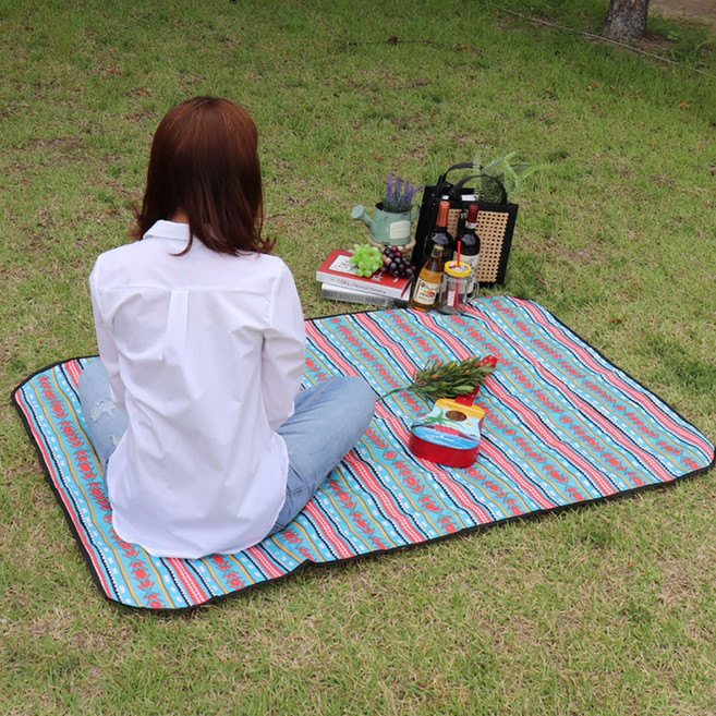 하늬통상 에스닉 양면방수 돗자리, 스카이블루