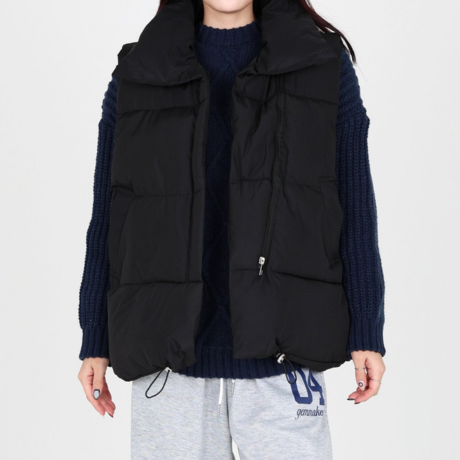 Dotif 女款素面大翻領鋪棉背心 O24FW1-A1186