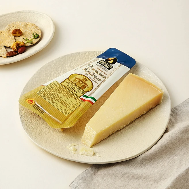 안티노카세이피초 파르미지아노 레지아노 치즈, 150g, 1개입, 1개 - 쿠팡