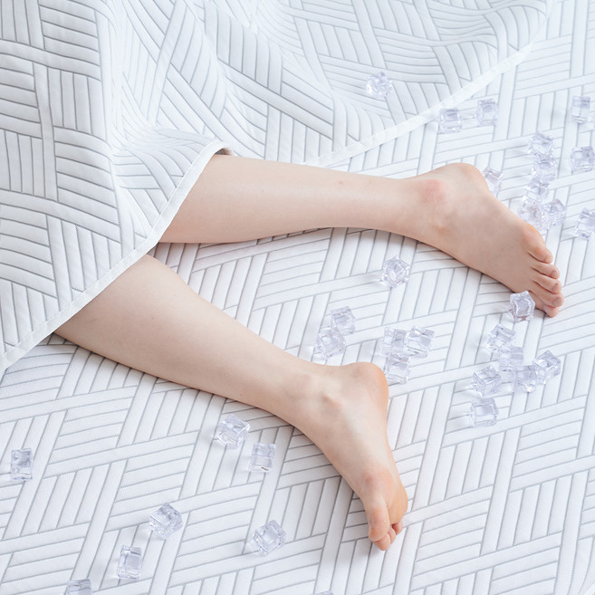 듀라텍스 냉감 쿨매트, 화이트+그레이