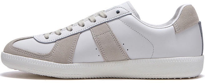 클라시코 밀러터리 스니커즈 FLCCBA1U1