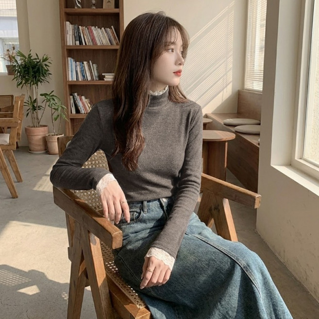 Sonio 女款飾邊高領長袖針織衫