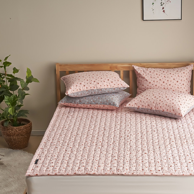 퓨어이즈룸 마이크로 워싱 스몰플라워 침대패드, 핑크