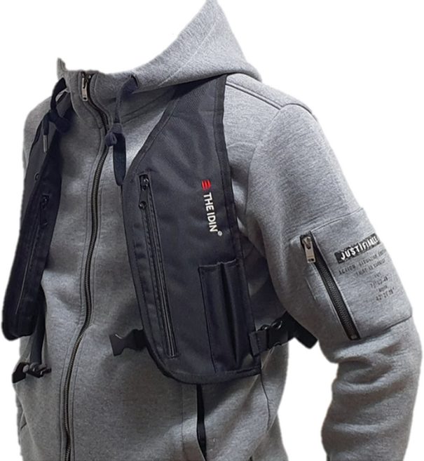 더아이딘 익스트림 체스트백, 블랙