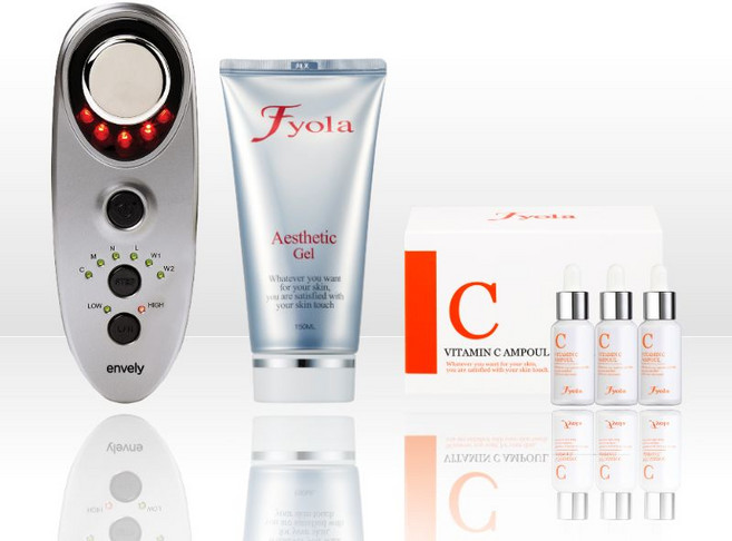 Lotts 앤블리 피부 마사지기 + 휘욜라 에스테틱 젤 150ml + 비타민C 앰플 10ml x 3p 세트, ENVELY, 실버