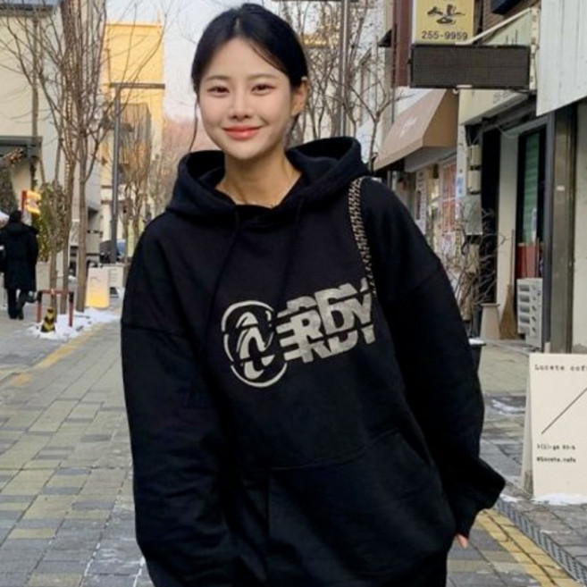 널디 레이어 핀휠 후디