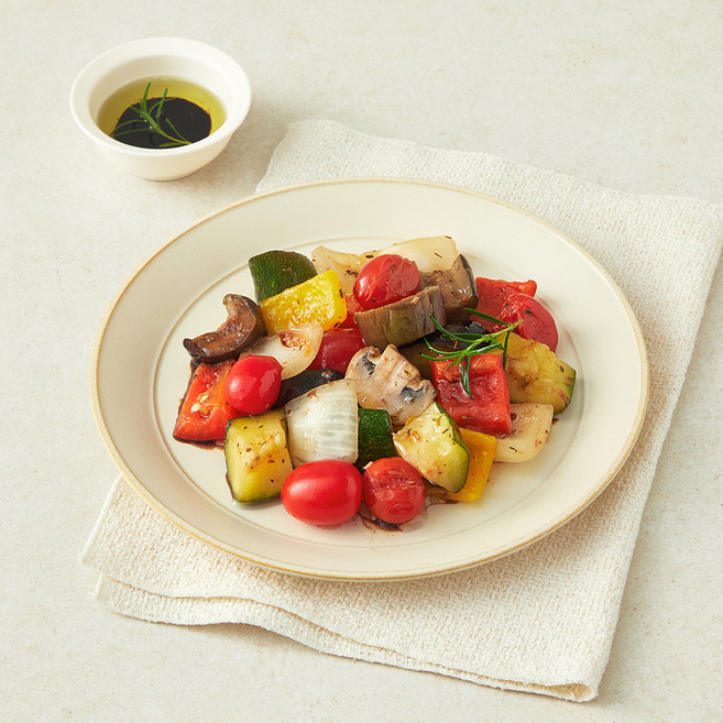 조르니키친 구운 채소 샐러드, 250g, 1개