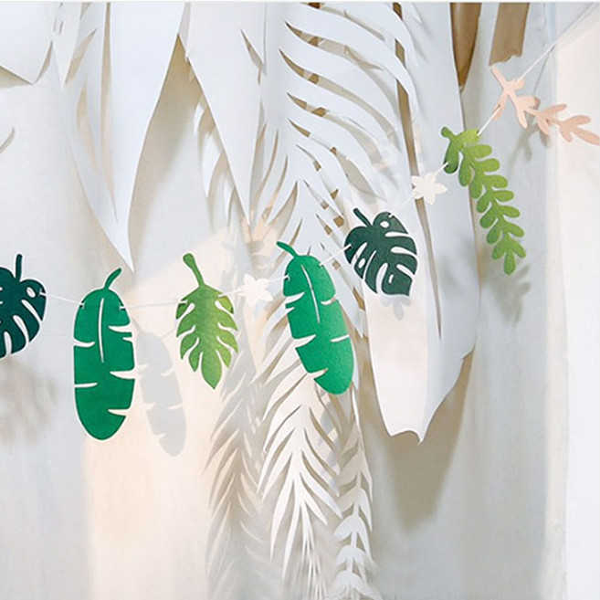 LivingDA 掛旗, 葉子, 3個