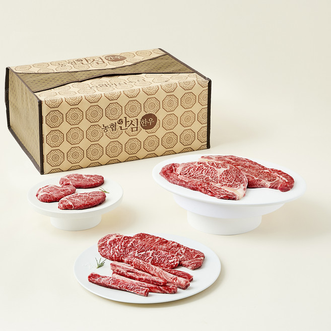 농협안심한우 1++등급 안심특선 21호 총1kg 등심200g 2p + 안심200g + 채끝200g + 갈비살200g, 1세트