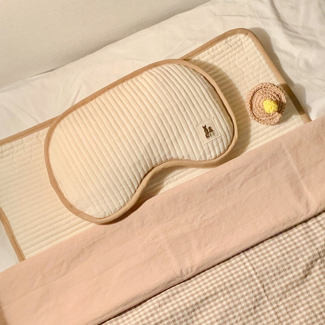 개달당 반려동물 댕나잇 누빔 반달 베개, 브라운, 1개