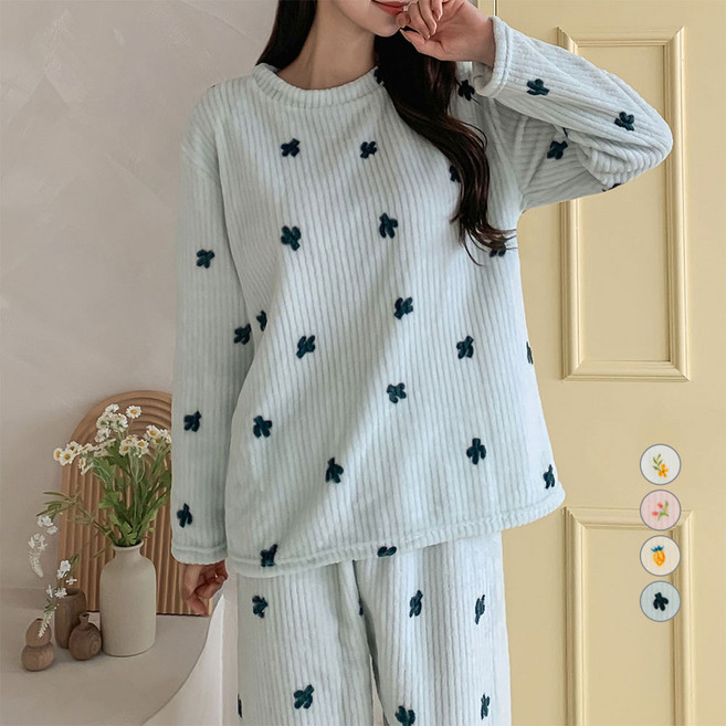 afinar 女款重點圖案長袖睡衣套組