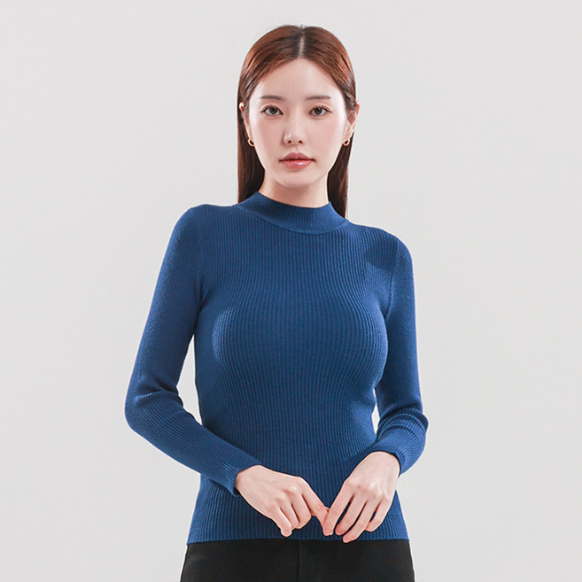 Elsso 女款簡約基本款半高領長袖高領T恤