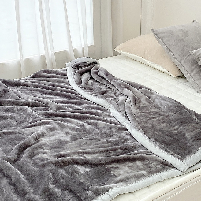 슈에뜨룸 파우더 캠핑 차박 밍크 극세사 담요 세트