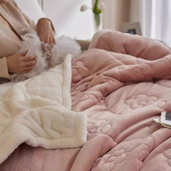 Home of flowers 繁花之家 牛奶绒毛毯冬季加厚毯子