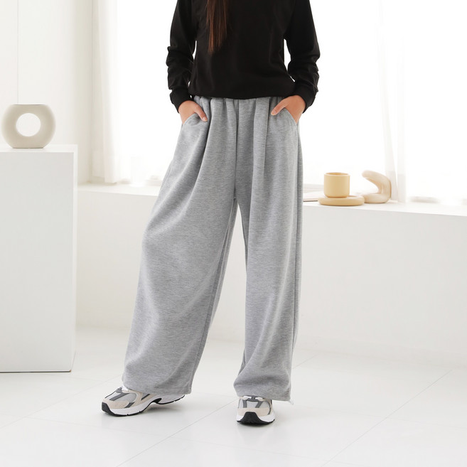 제이키드주니어 투웨이 원턱 벌룬 스트링 와이드 트레이닝 바지