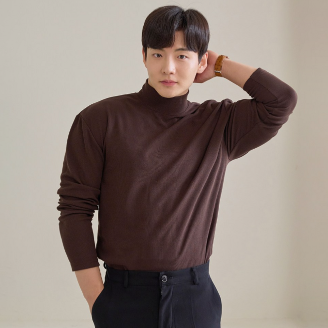 핵쿨남 남성용 어깨넓어보이는 머슬핏 긴팔 반폴라 티셔츠