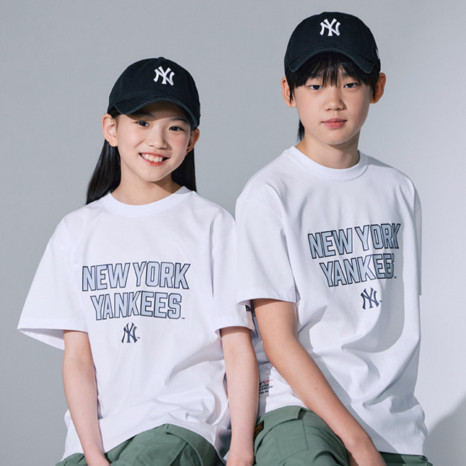 뉴에라 MLB 캠퍼스 로고 오버핏 반팔 티셔츠 뉴욕 양키스 1517097