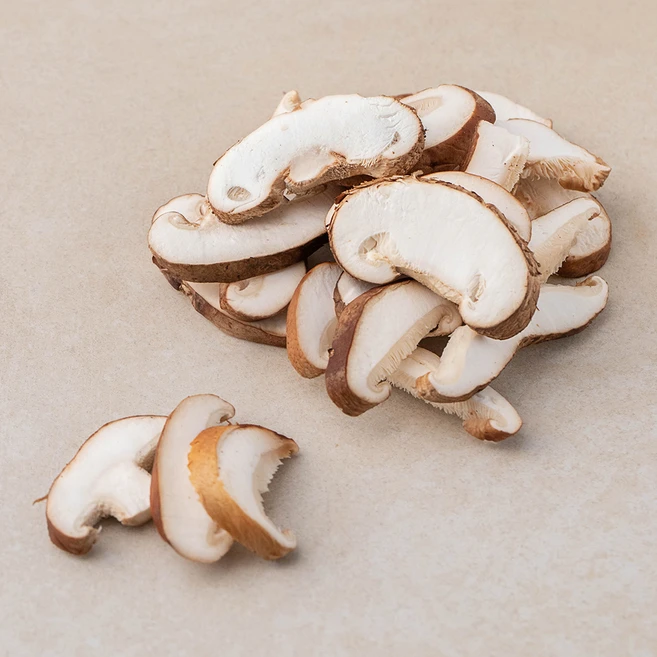 국내산 슬라이스 생표고, 150g, 1개 - 쿠팡